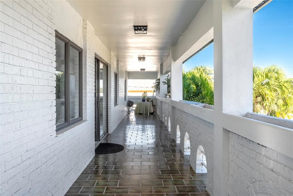 For Rent: $5,000 (3 beds, 3 baths, 1939 Square Feet)