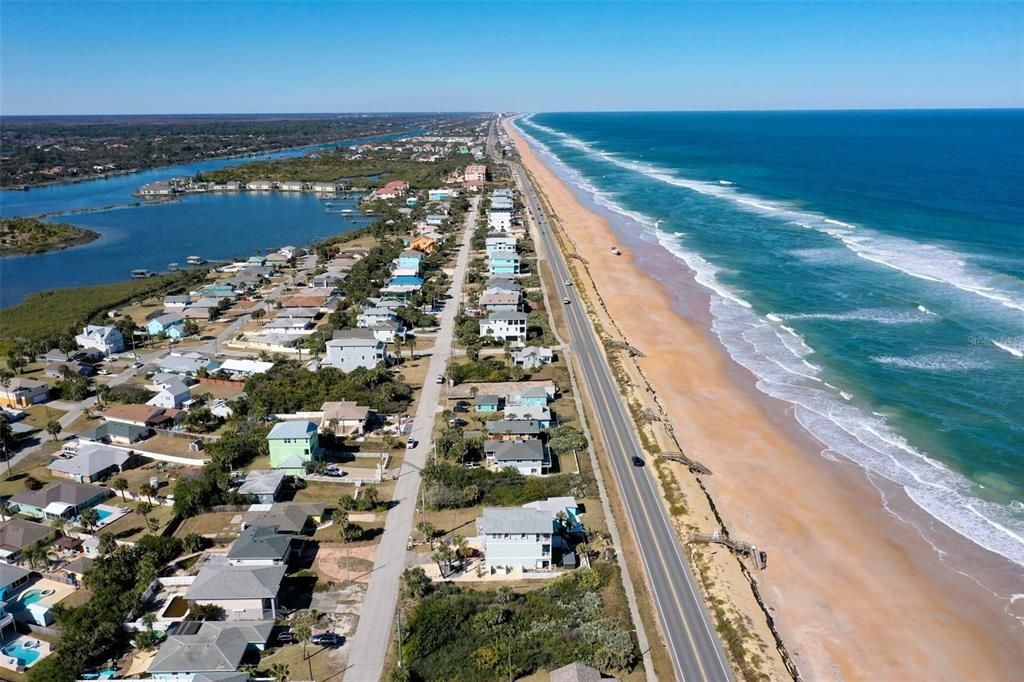 For Sale: $500,000 (0.13 acres)