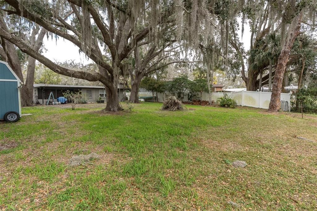 En Venta: $258,000 (2 camas, 1 baños, 1100 Pies cuadrados)