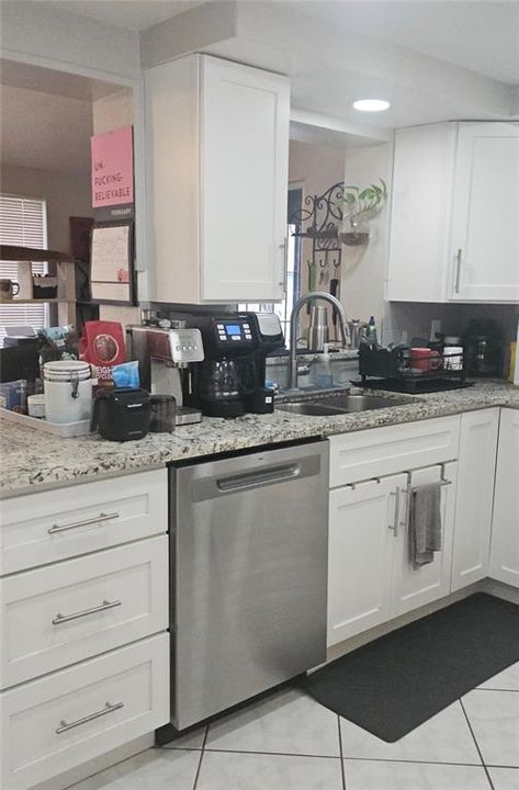 En Venta: $258,000 (2 camas, 1 baños, 1100 Pies cuadrados)