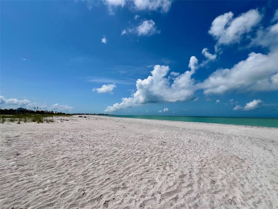 На продажу: $100,000 (0.23 acres)