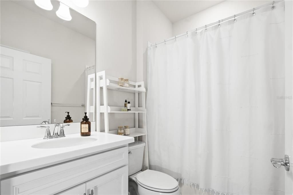 For Sale: $1,090,000 (5 beds, 4 baths, 3189 Square Feet)