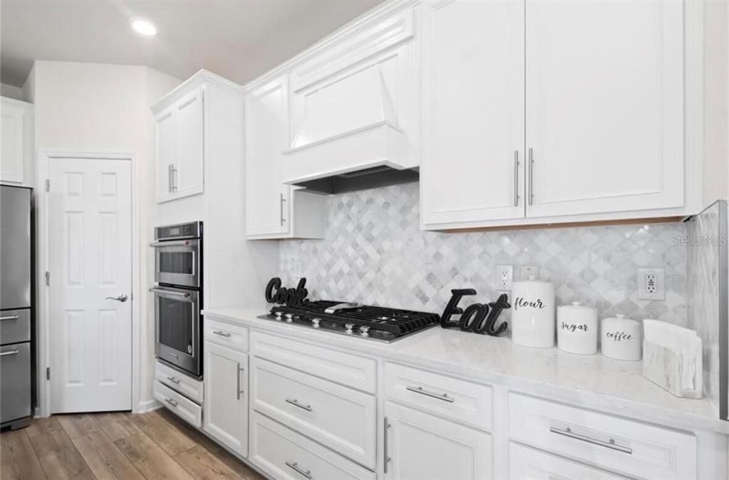 For Sale: $1,090,000 (5 beds, 4 baths, 3189 Square Feet)