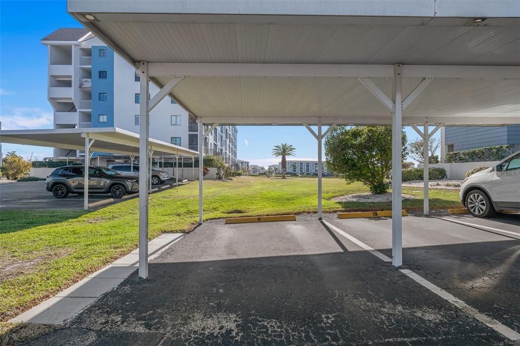For Sale: $295,000 (2 beds, 2 baths, 1103 Square Feet)