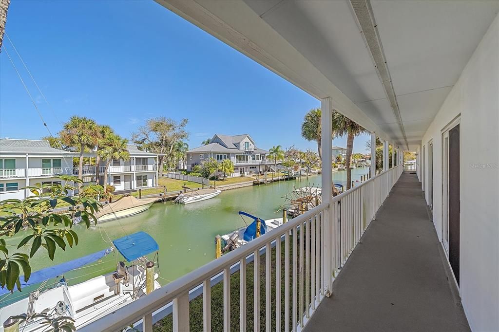 Recently Sold: $200,000 (1 beds, 1 baths, 446 Square Feet)