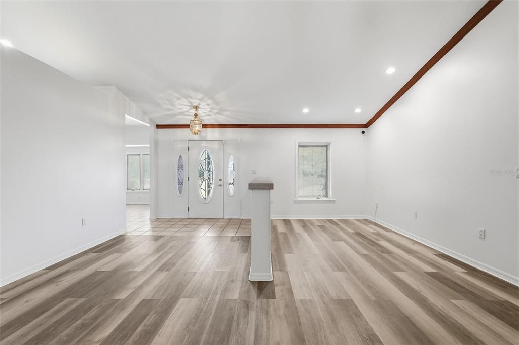 For Sale: $550,000 (4 beds, 3 baths, 2785 Square Feet)