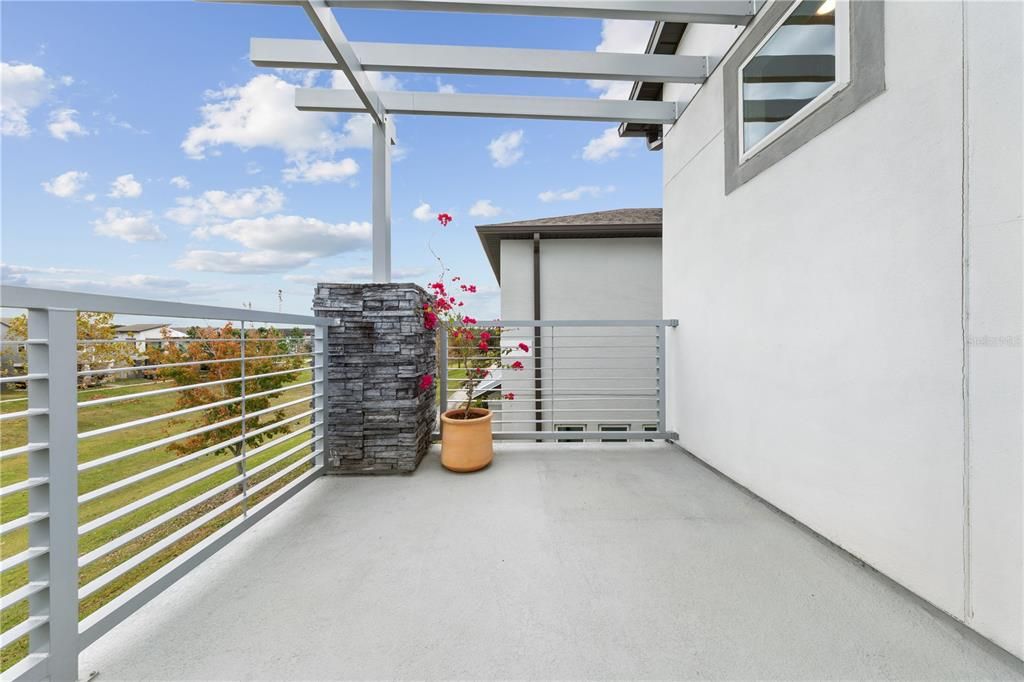 For Sale: $539,900 (3 beds, 2 baths, 2089 Square Feet)