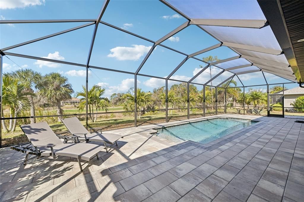Active With Contract: $580,000 (3 beds, 2 baths, 1915 Square Feet)