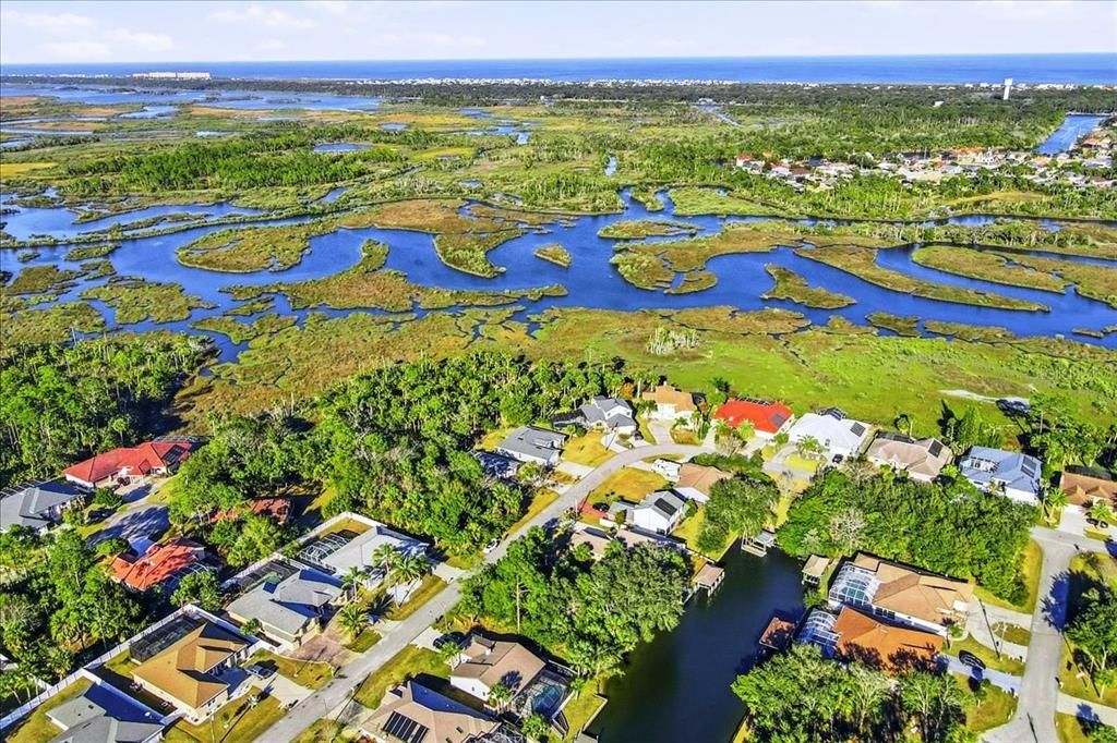 На продажу: $179,000 (0.17 acres)