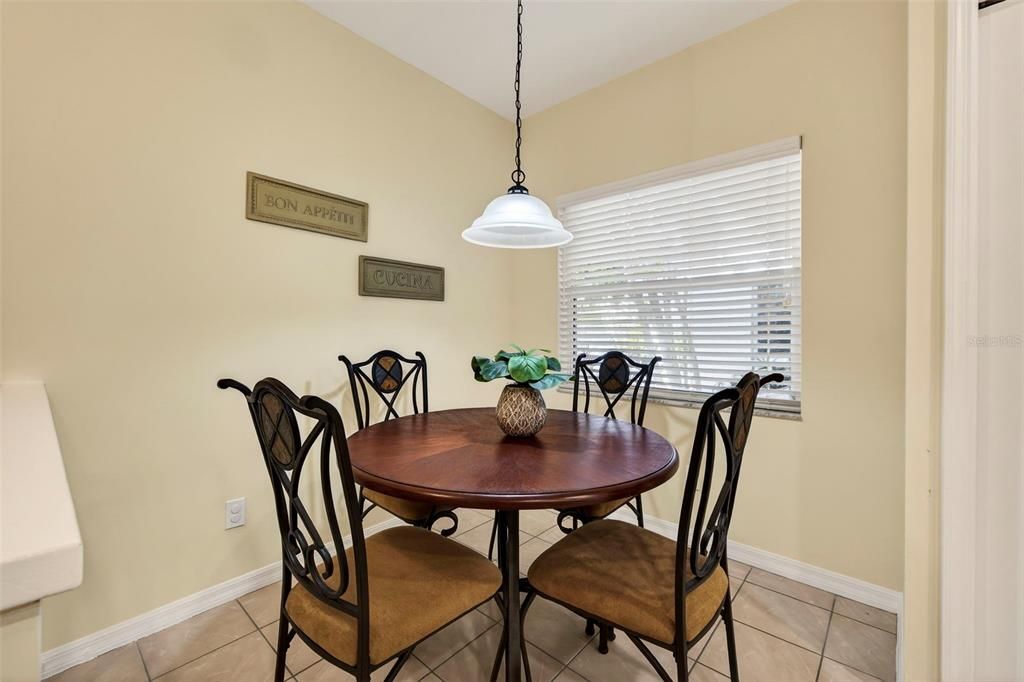 En Venta: $479,000 (3 camas, 2 baños, 1820 Pies cuadrados)