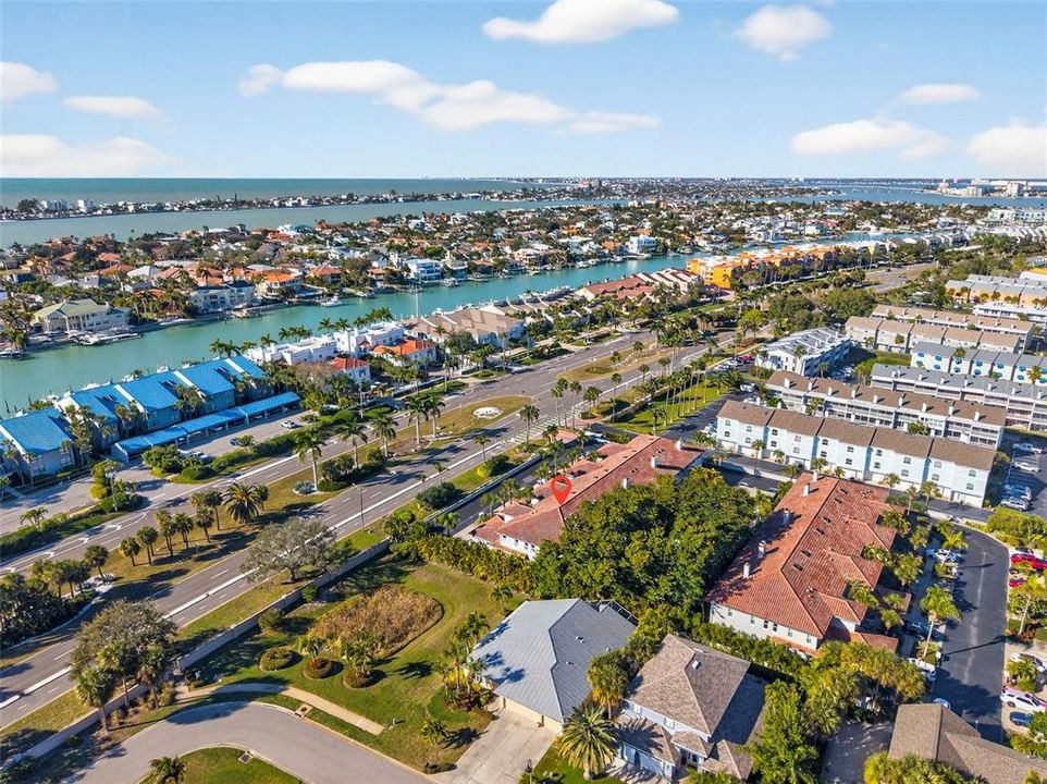 En Venta: $479,000 (3 camas, 2 baños, 1820 Pies cuadrados)