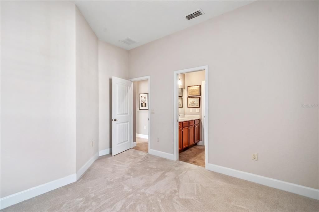 For Sale: $2,950,000 (4 beds, 4 baths, 3195 Square Feet)