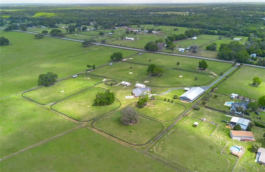 For Sale: $2,950,000 (4 beds, 4 baths, 3195 Square Feet)