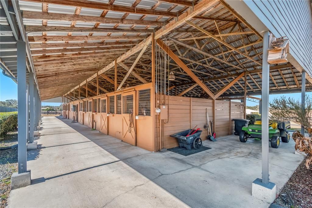 For Sale: $2,950,000 (4 beds, 4 baths, 3195 Square Feet)