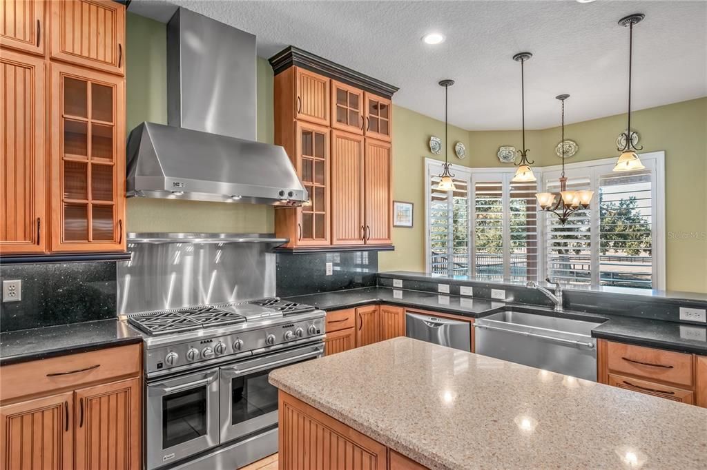 For Sale: $2,950,000 (4 beds, 4 baths, 3195 Square Feet)