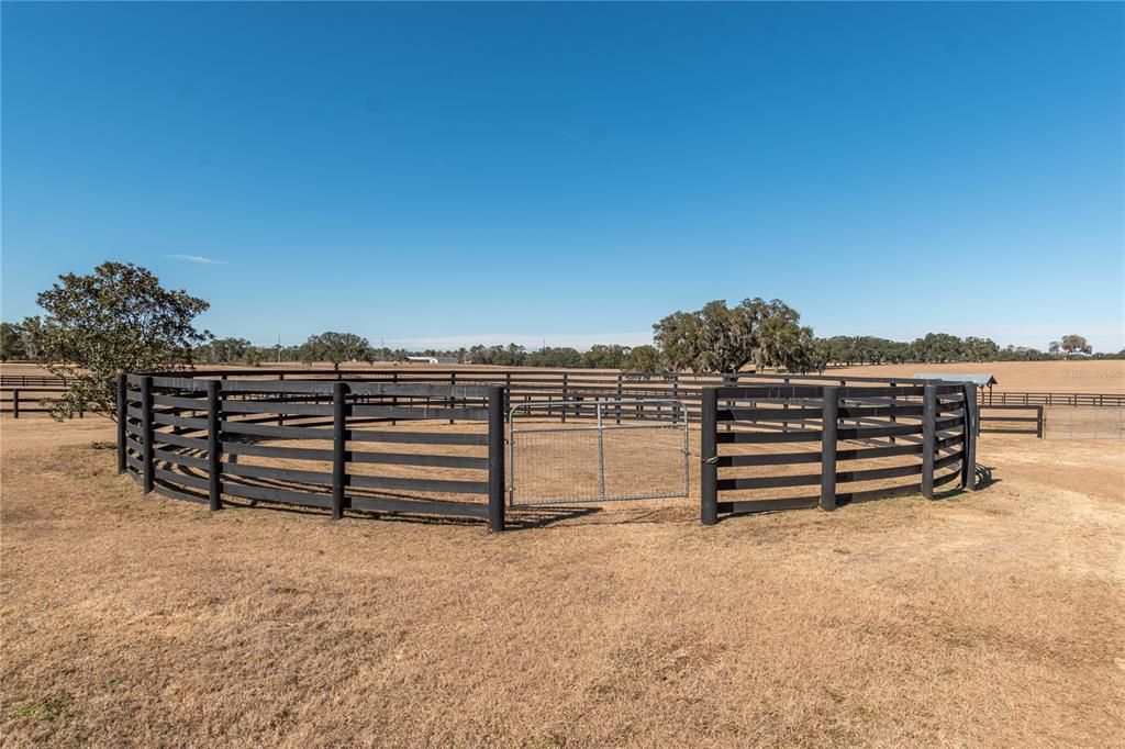For Sale: $2,950,000 (4 beds, 4 baths, 3195 Square Feet)
