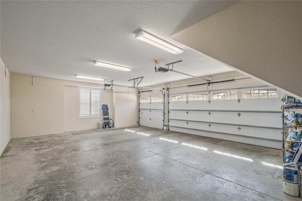 For Sale: $2,950,000 (4 beds, 4 baths, 3195 Square Feet)