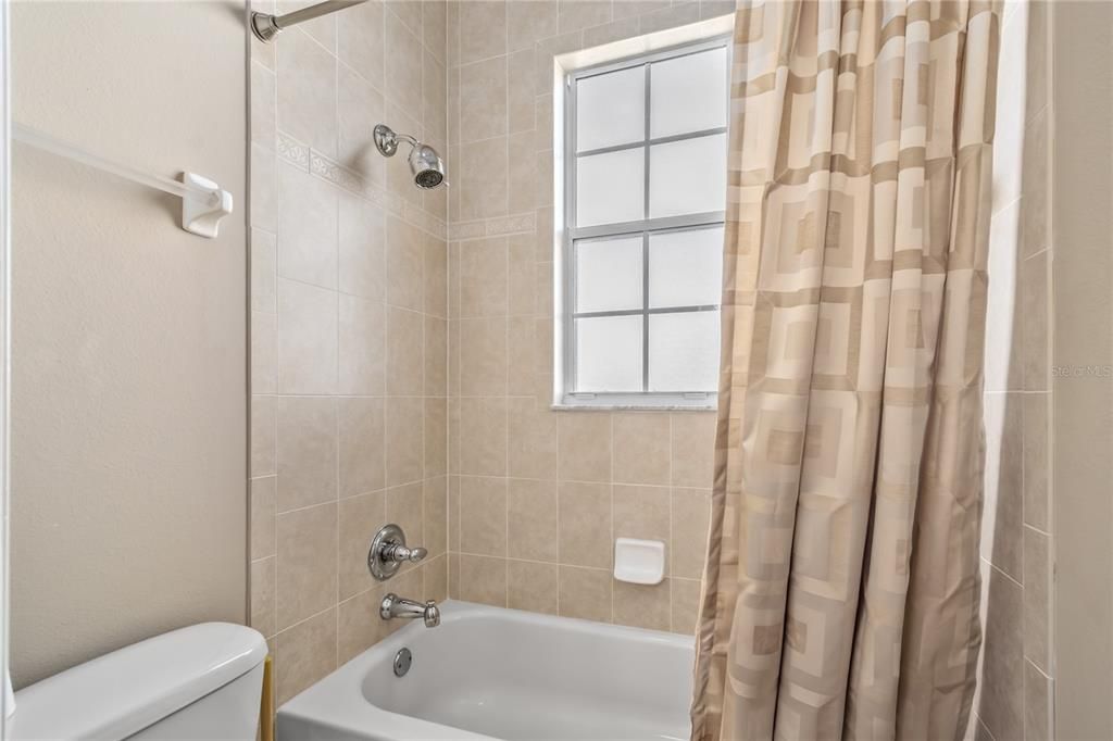 For Sale: $2,950,000 (4 beds, 4 baths, 3195 Square Feet)