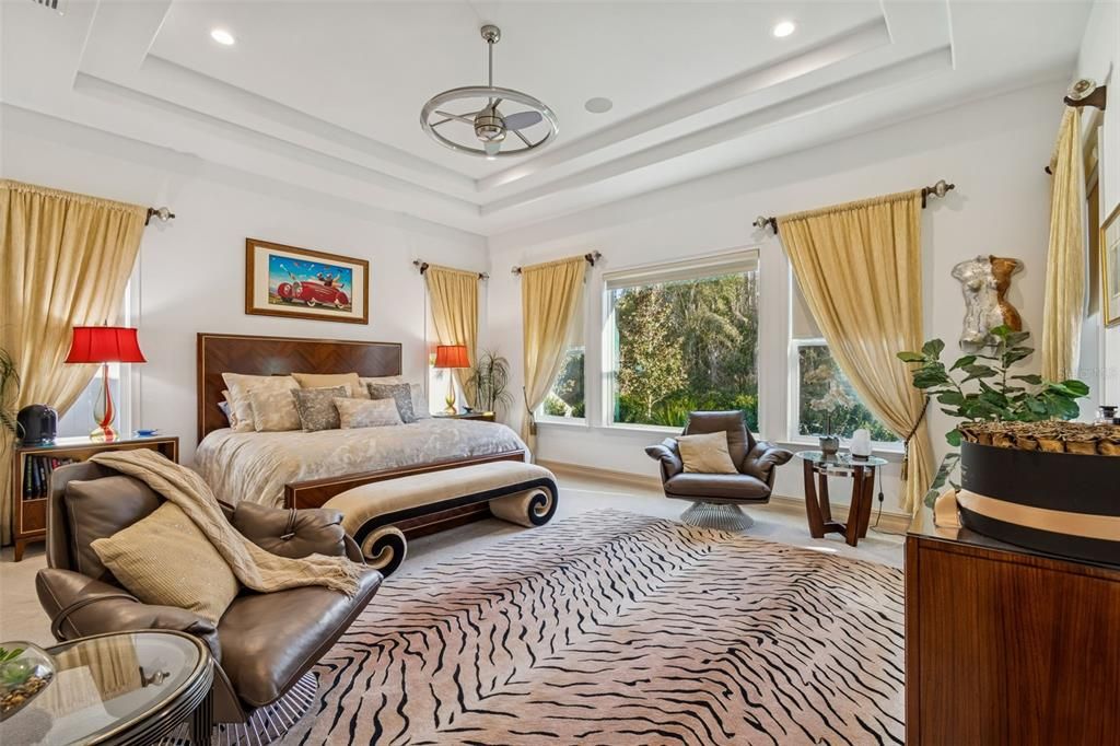 En Venta: $1,245,000 (4 camas, 3 baños, 4176 Pies cuadrados)
