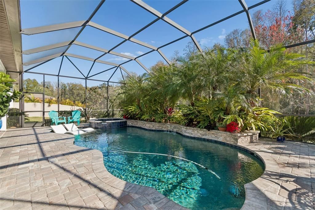 En Venta: $1,245,000 (4 camas, 3 baños, 4176 Pies cuadrados)
