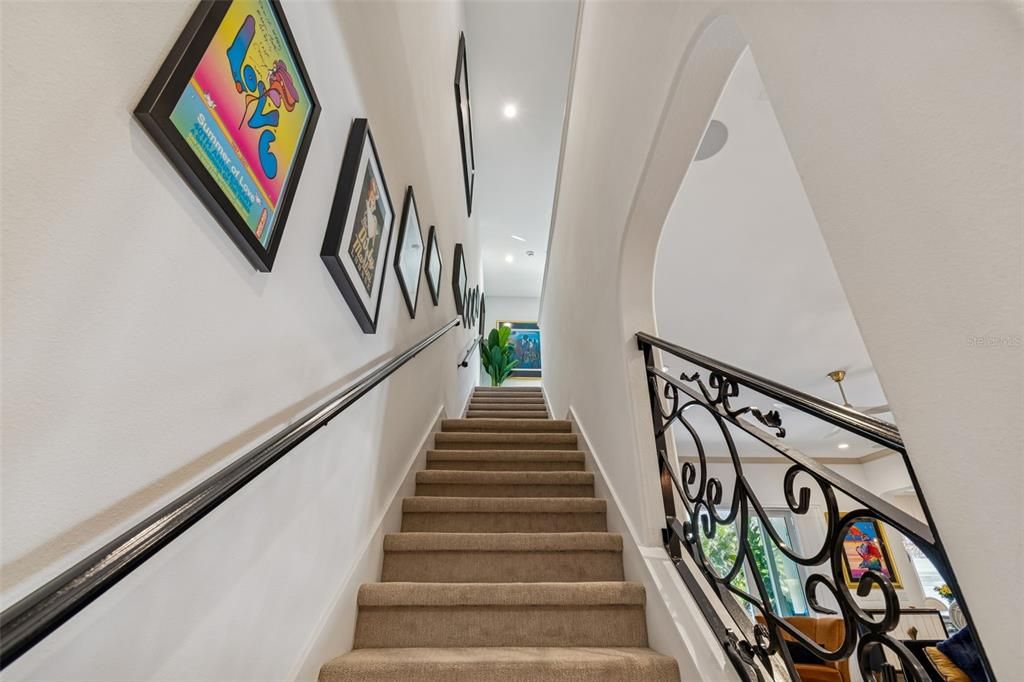 En Venta: $1,245,000 (4 camas, 3 baños, 4176 Pies cuadrados)
