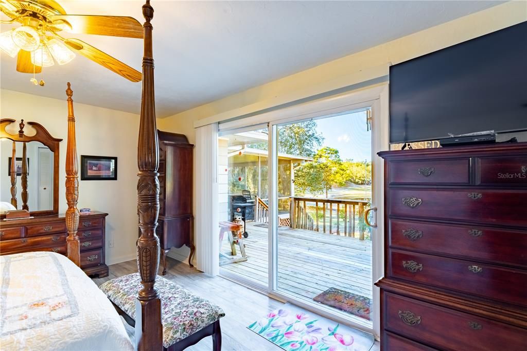 En Venta: $394,900 (3 camas, 2 baños, 1943 Pies cuadrados)