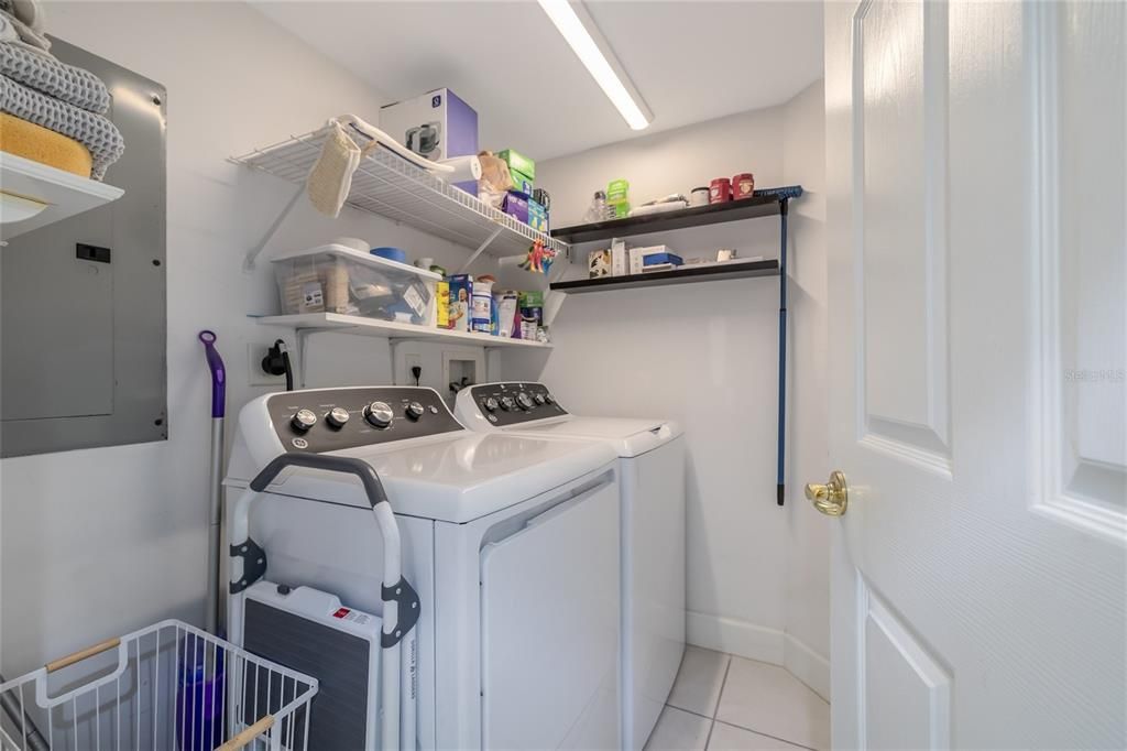 En Venta: $525,000 (2 camas, 2 baños, 1618 Pies cuadrados)