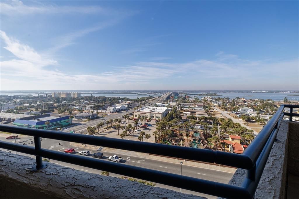 En Venta: $525,000 (2 camas, 2 baños, 1618 Pies cuadrados)