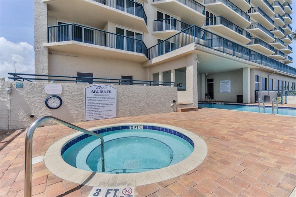 En Venta: $525,000 (2 camas, 2 baños, 1618 Pies cuadrados)