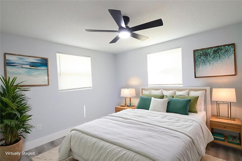 For Sale: $212,000 (4 beds, 2 baths, 1030 Square Feet)