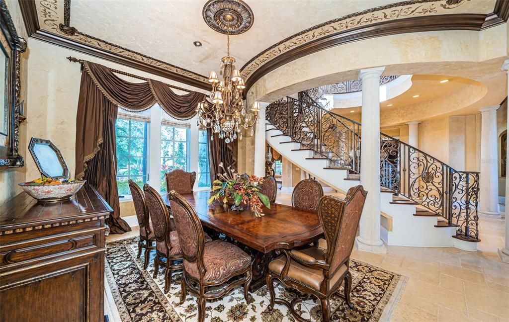 En Venta: $3,349,000 (5 camas, 5 baños, 7610 Pies cuadrados)