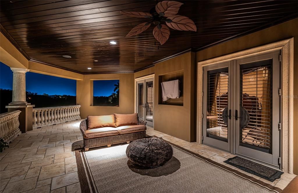 En Venta: $3,349,000 (5 camas, 5 baños, 7610 Pies cuadrados)