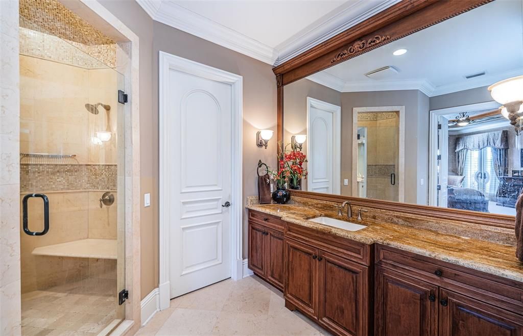En Venta: $3,349,000 (5 camas, 5 baños, 7610 Pies cuadrados)