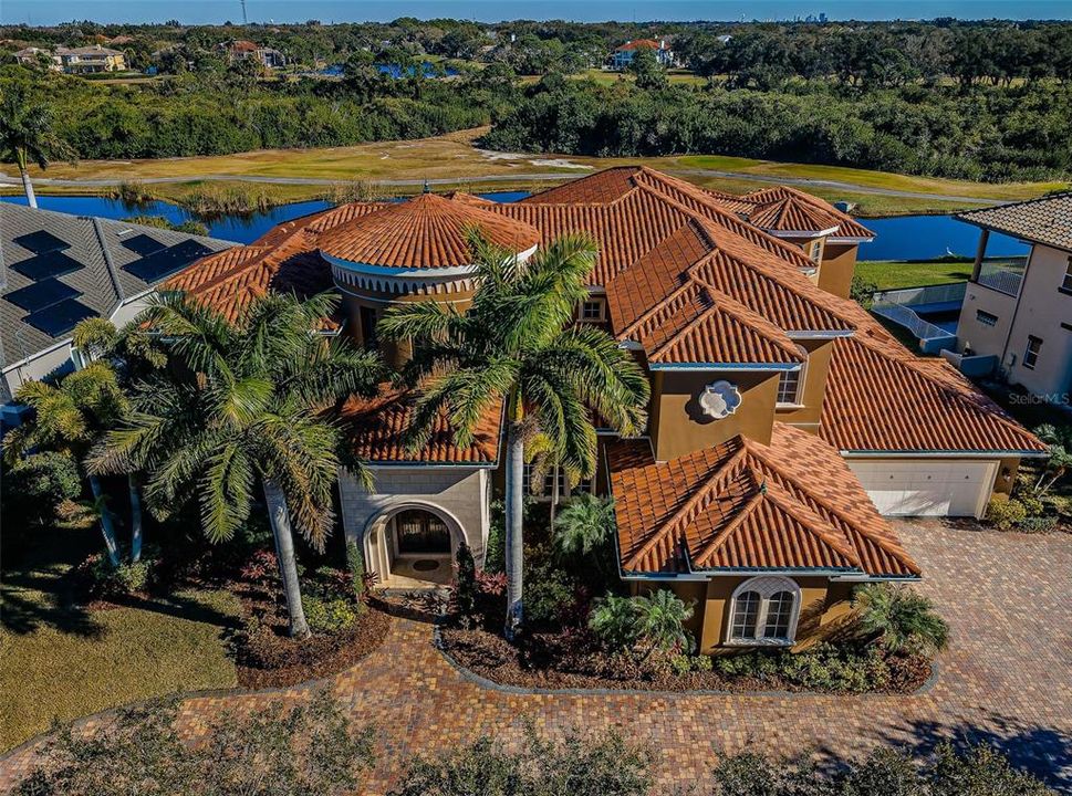 En Venta: $3,349,000 (5 camas, 5 baños, 7610 Pies cuadrados)