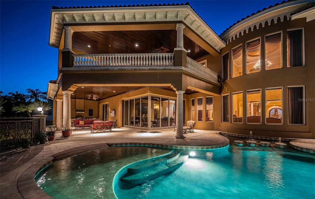 En Venta: $3,349,000 (5 camas, 5 baños, 7610 Pies cuadrados)