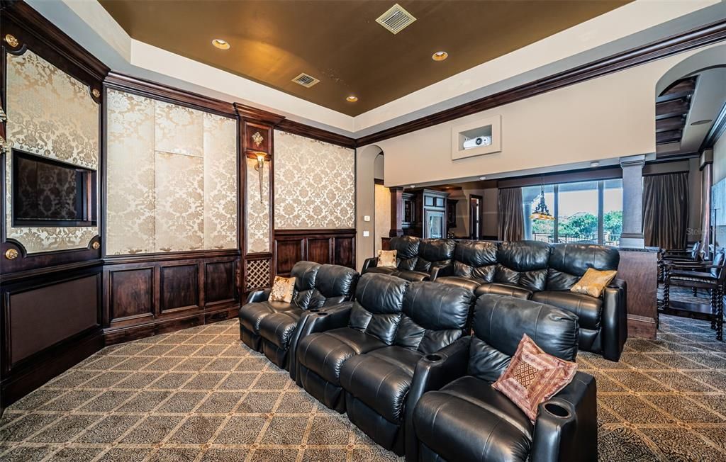 En Venta: $3,349,000 (5 camas, 5 baños, 7610 Pies cuadrados)