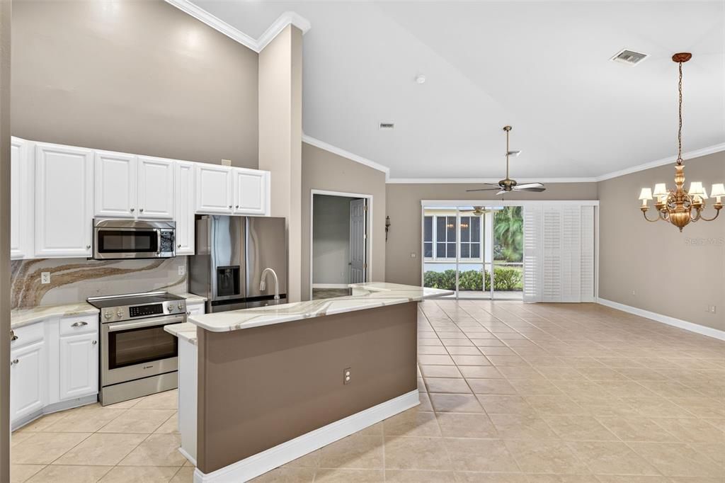 En Venta: $429,000 (3 camas, 2 baños, 1775 Pies cuadrados)