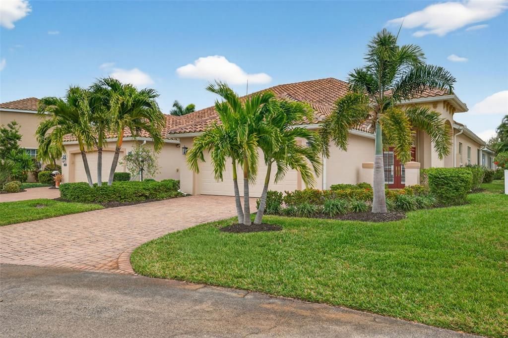 En Venta: $429,000 (3 camas, 2 baños, 1775 Pies cuadrados)