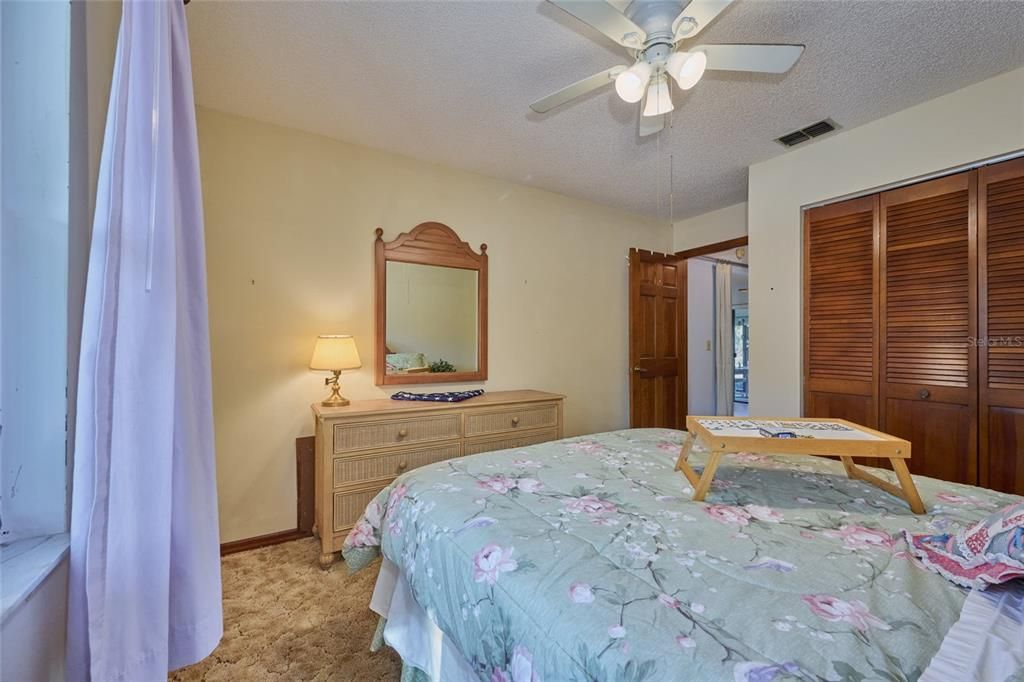 En Venta: $239,000 (2 camas, 2 baños, 1104 Pies cuadrados)