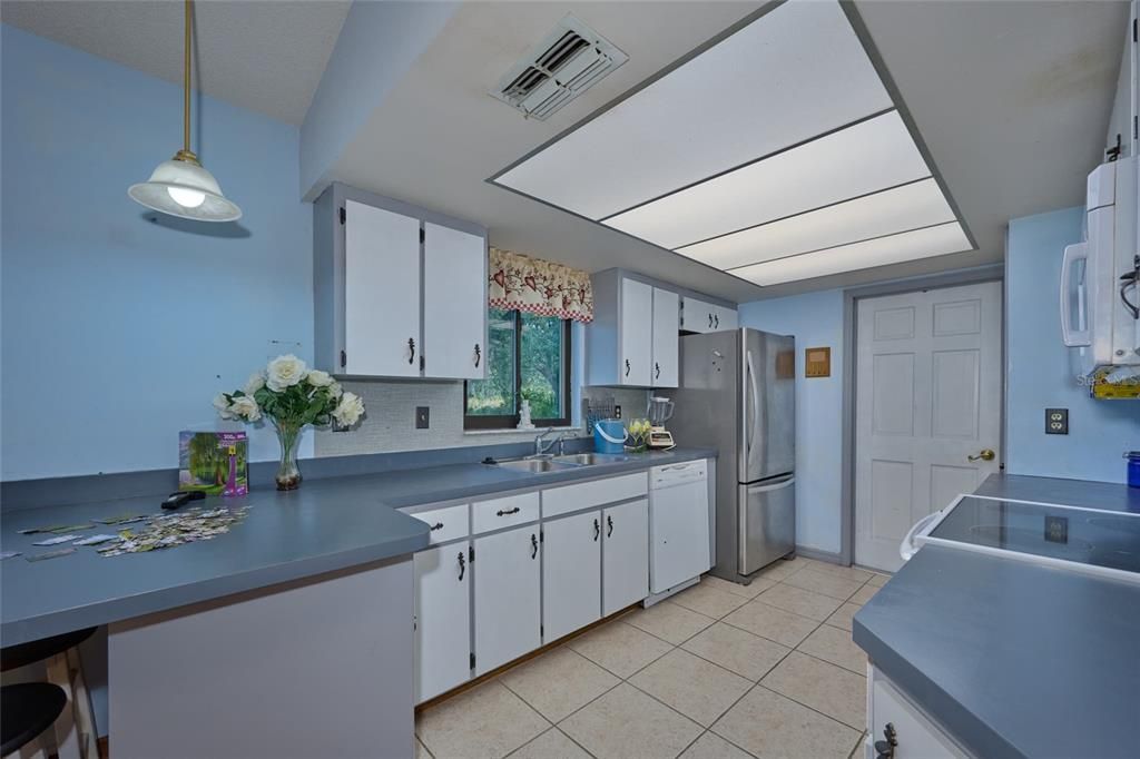 En Venta: $239,000 (2 camas, 2 baños, 1104 Pies cuadrados)
