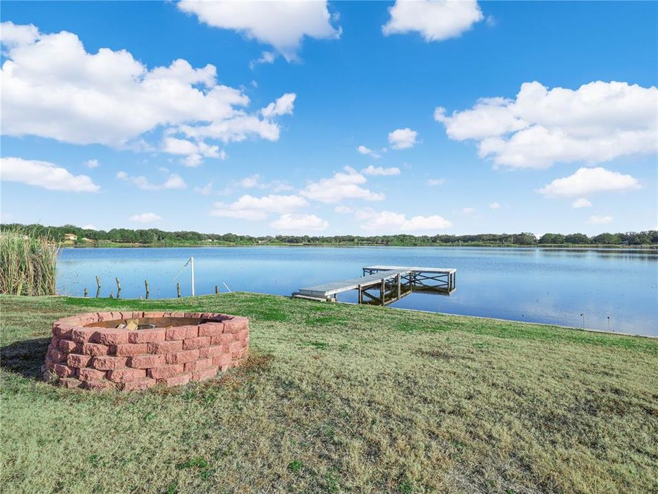 En Venta: $699,900 (3 camas, 3 baños, 2790 Pies cuadrados)