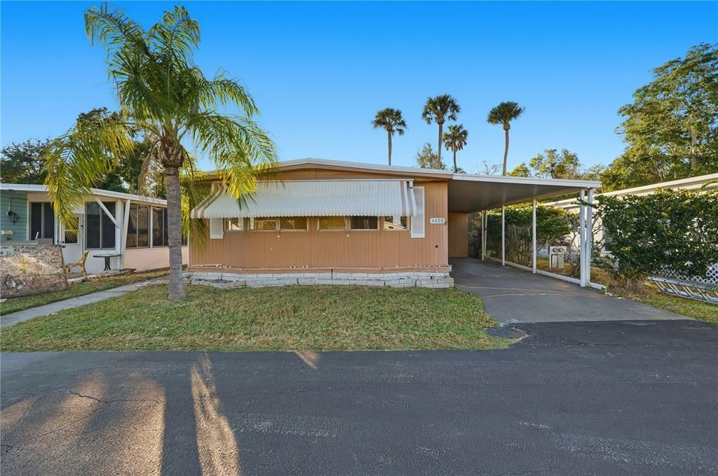 For Sale: $55,000 (2 beds, 2 baths, 960 Square Feet)