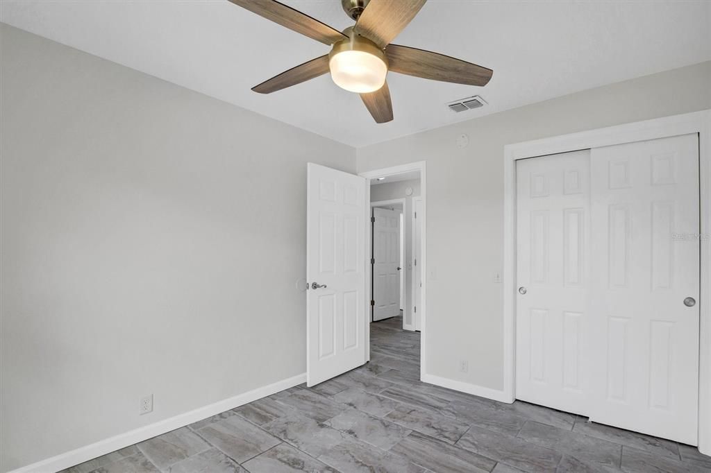 Active With Contract: $274,900 (3 beds, 2 baths, 1485 Square Feet)