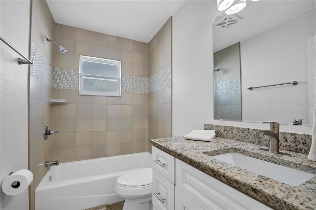 Active With Contract: $274,900 (3 beds, 2 baths, 1485 Square Feet)