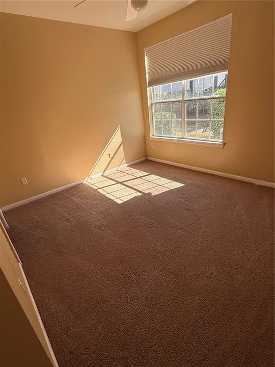 For Rent: $1,375 (1 beds, 1 baths, 776 Square Feet)