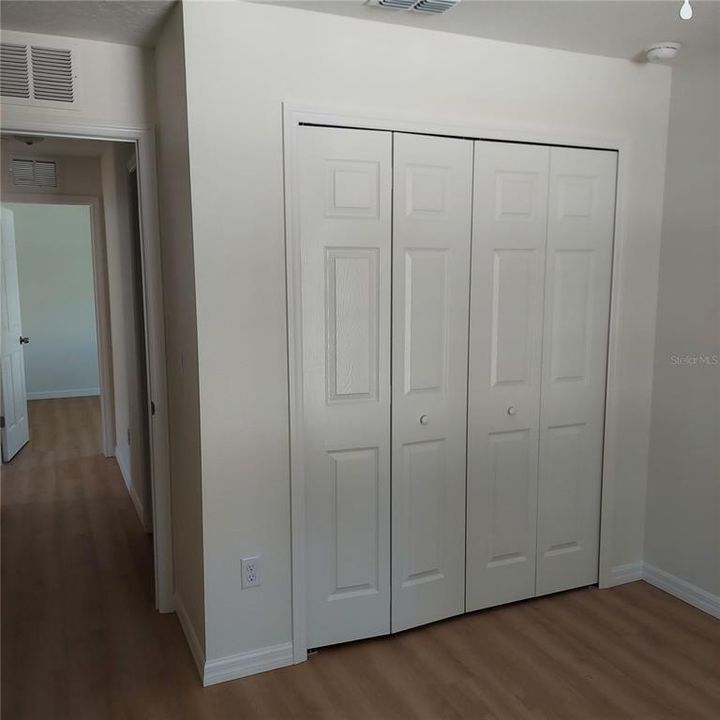 Activo con contrato: $195,000 (3 camas, 2 baños, 1154 Pies cuadrados)