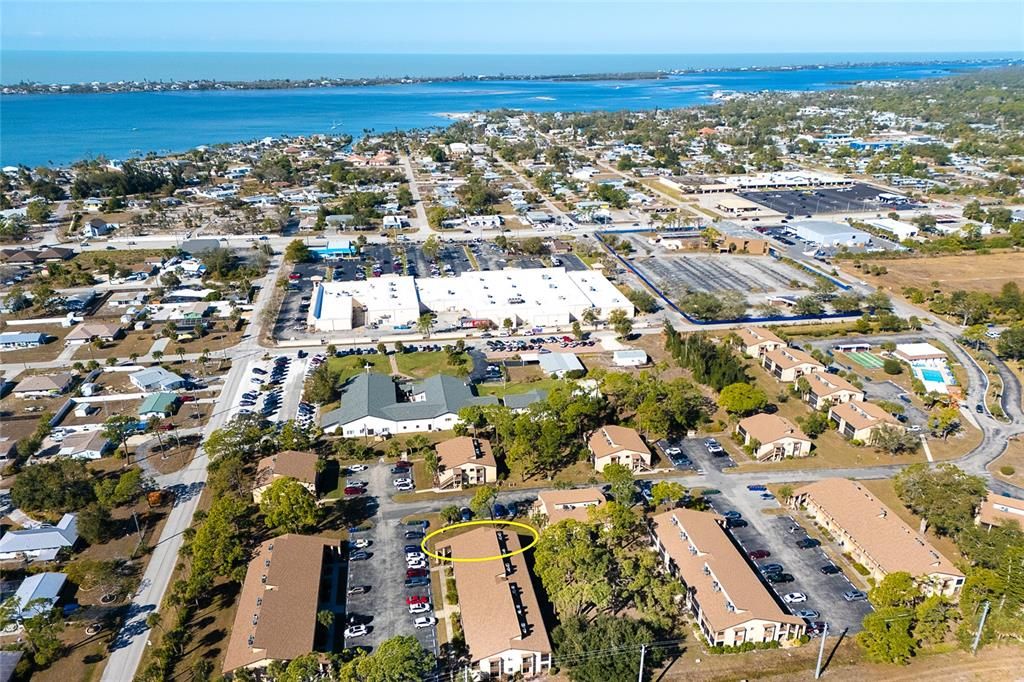 En Venta: $175,000 (2 camas, 2 baños, 921 Pies cuadrados)