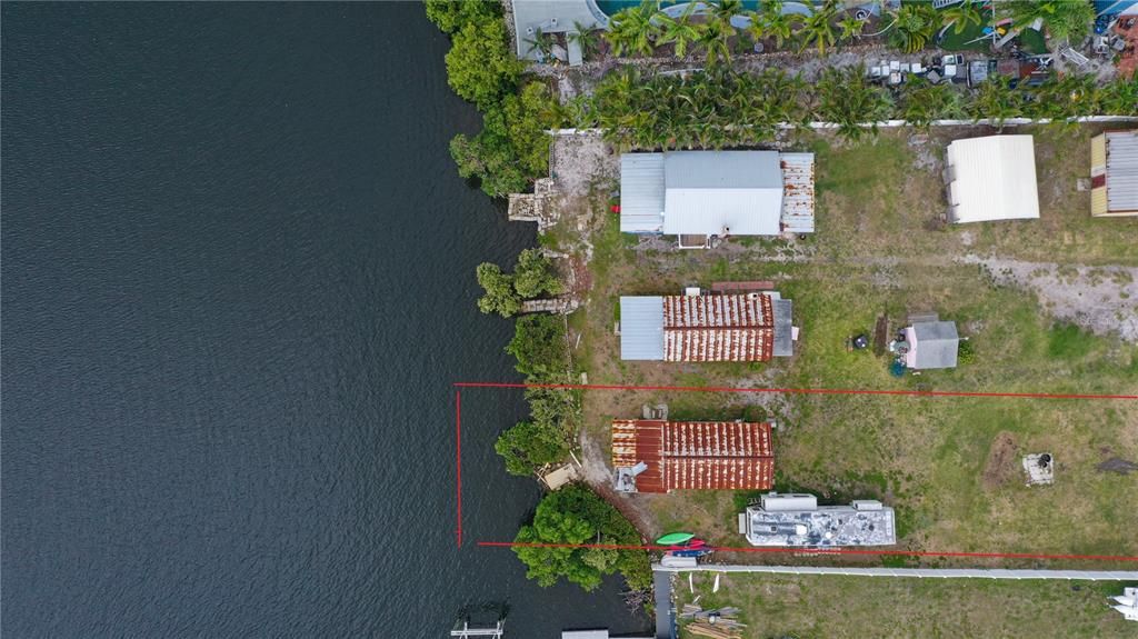 待售: $349,000 (0.30 acres)