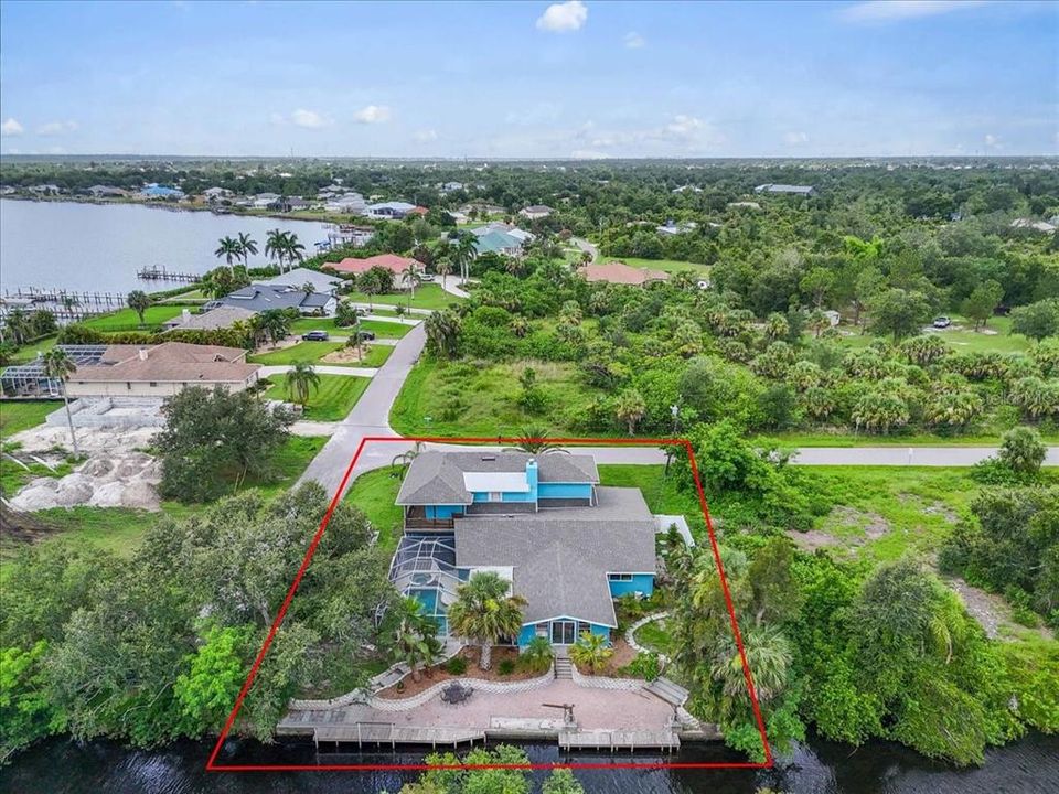 En Venta: $739,900 (4 camas, 3 baños, 3407 Pies cuadrados)