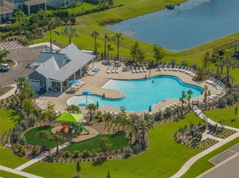 For Sale: $999,999 (5 beds, 4 baths, 4361 Square Feet)